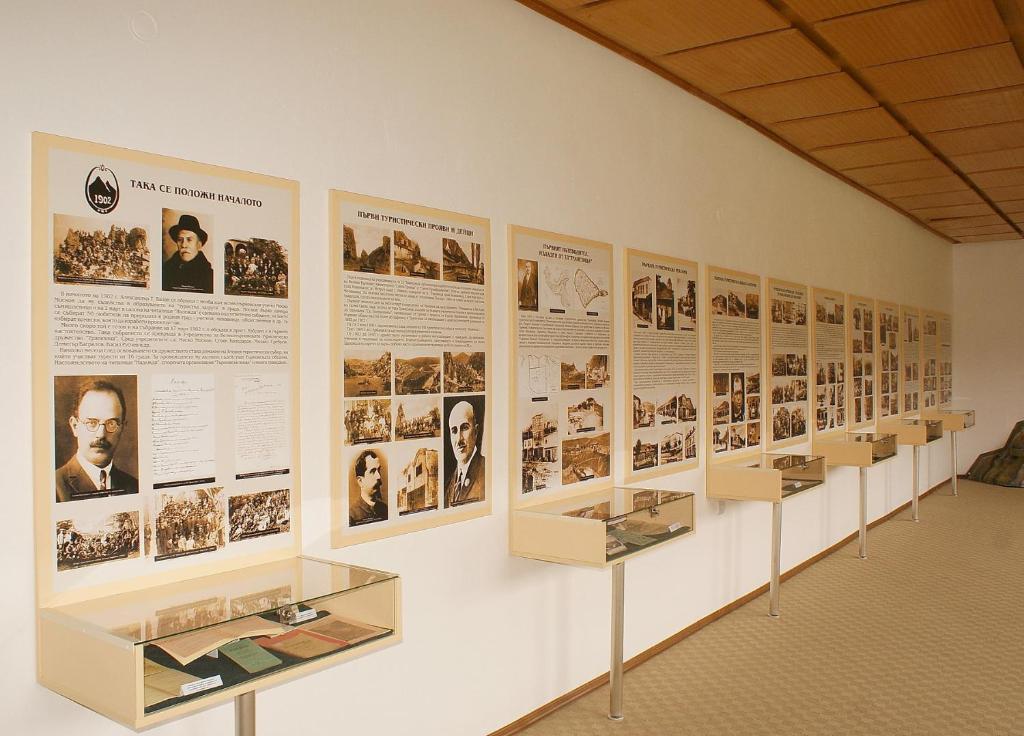 Tourist Center Momina Krepost Hotel Veliko Tarnovo Buitenkant foto