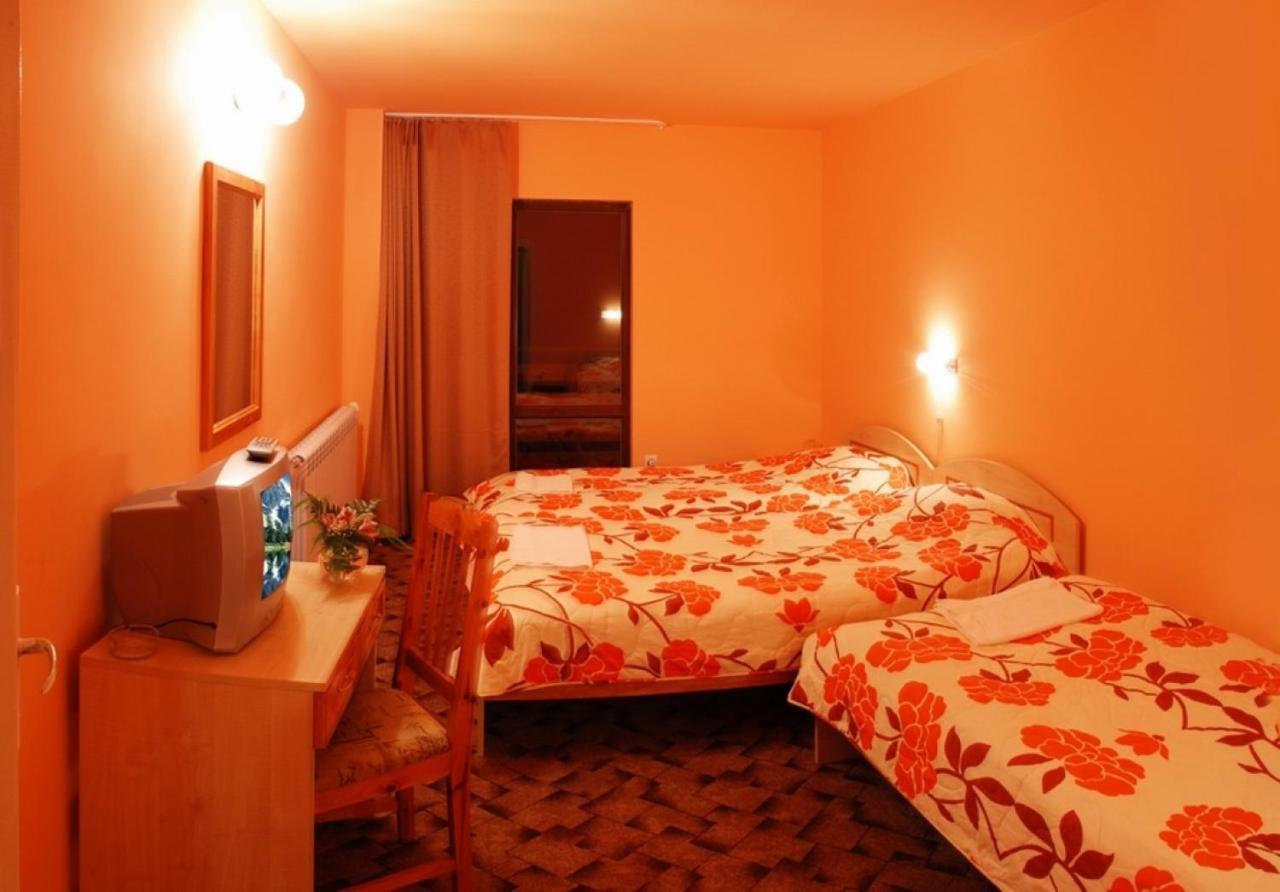 Tourist Center Momina Krepost Hotel Veliko Tarnovo Buitenkant foto